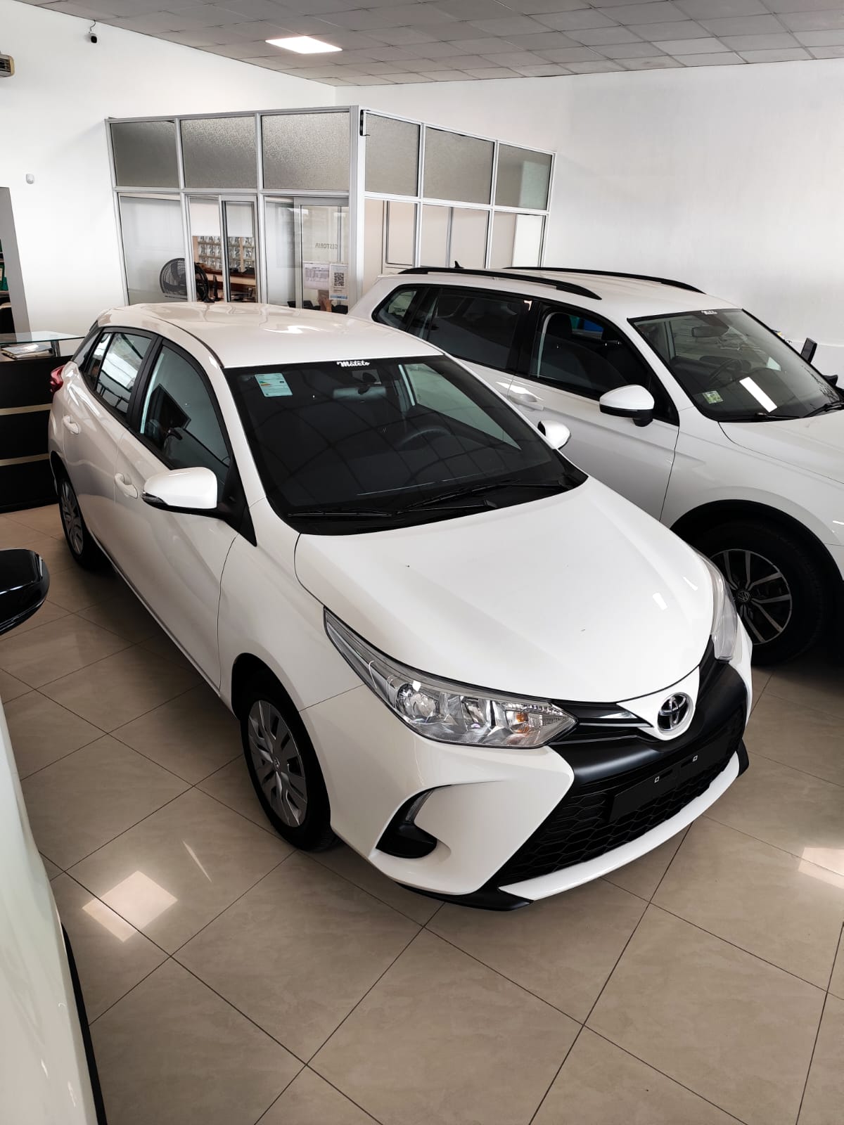 Toyota - YARIS  - XS CVT - 2025